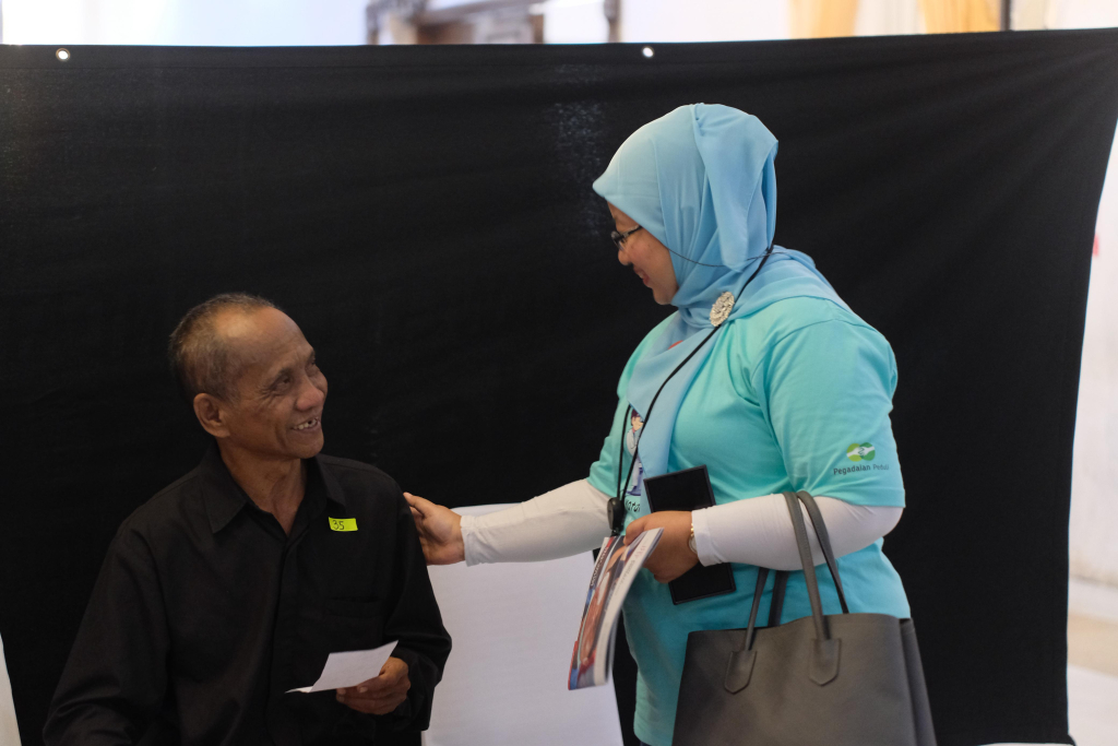 Pegadaian Gelar Operasi Katarak Gratis, 300 Peserta Ikuti Screening dan 125 Orang Jalani Operasi