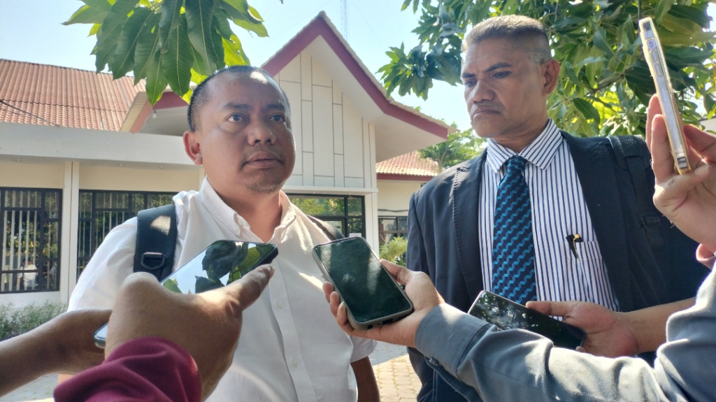 Kuasa Hukum dan Manajer Ayam Goreng Ny. Suharti Datangi Bapenda Surabaya, Siap Buka Pembukuan Terkait Dugaan Pajak