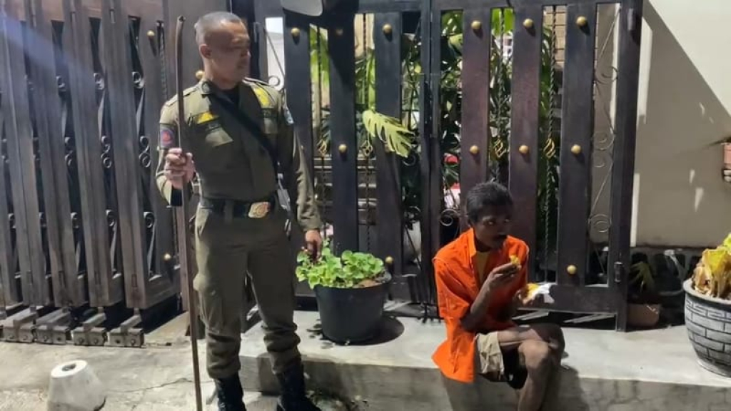 Bawa Golok, Pria di Ponorogo Mengamuk dan Serang Warga