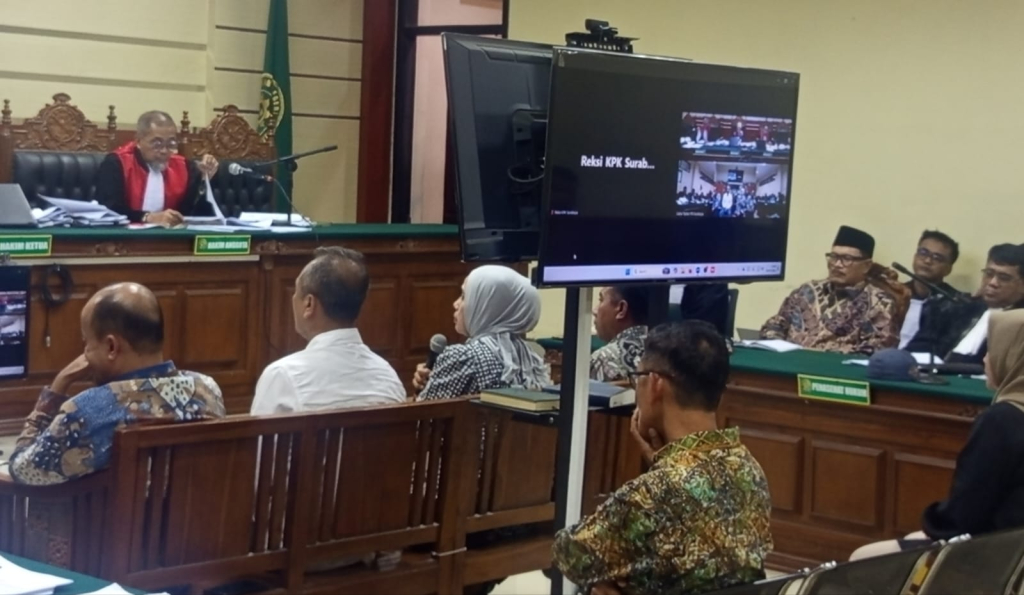 Terungkap di Persidangan, Kadisdik Kota Madiun Akui Pinjam Rp250 Juta Terkait Permintaan Dana dan Persoalan PPDB