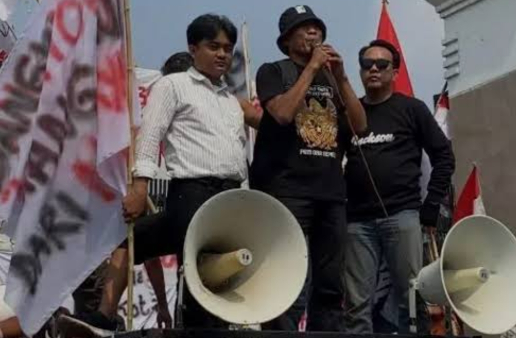 AMPB di Depan Sufmi Dasco cs: Kalian Tetap Kaya meski Banyak Korupsi di Indonesia