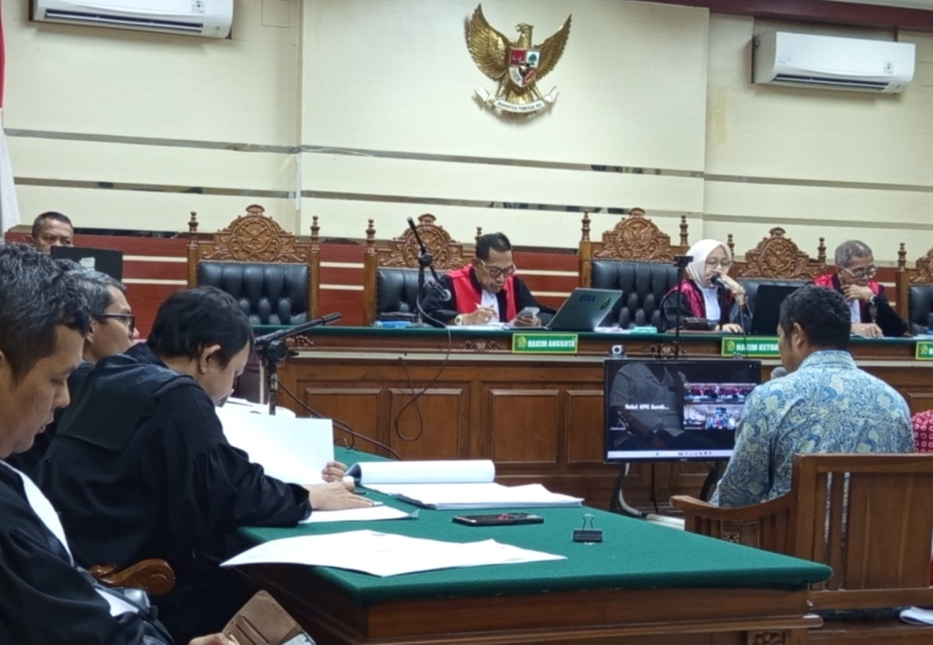 Sidang Korupsi Maidi, Keterangan Berbelit dan Berbeda dengan BAP,  Hakim Hentikan Pemeriksaan Saksi Bagus Sumastomo