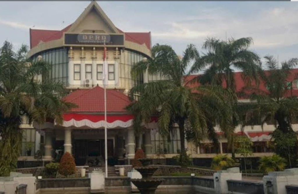 Pergantian Pimpinan DPRD Magetan Diselimuti Rumor Uang Transport, Redam Jatim Soroti Hilangnya Risalah Rapat