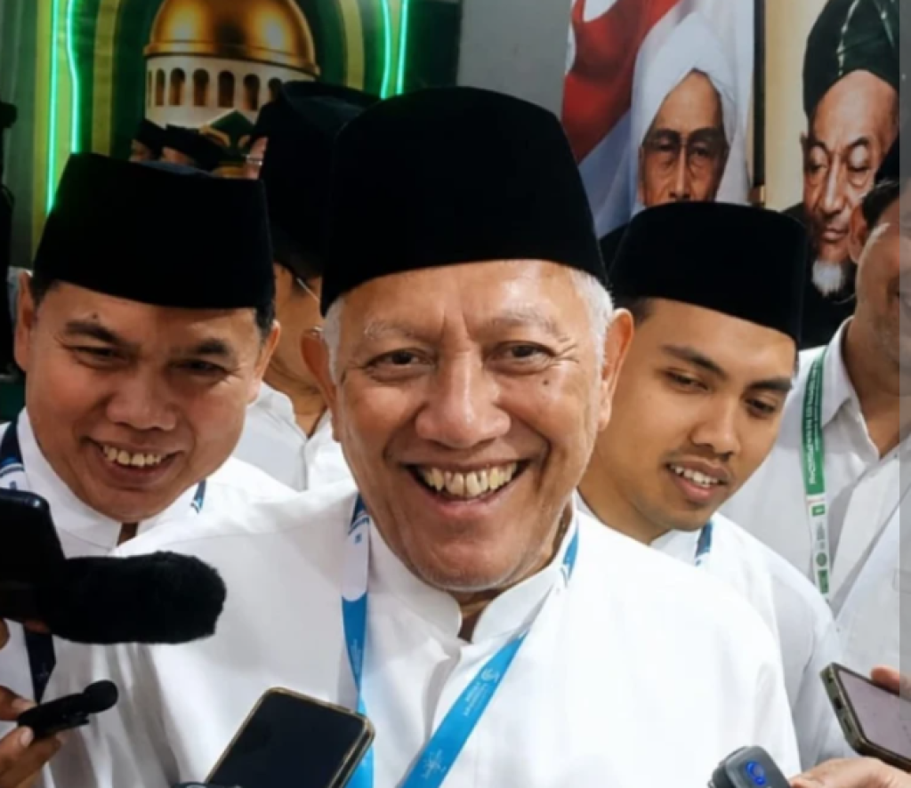 KH Abdul Hakim Mahfudz alias Gus Kikin Terpilih Jadi Ketua Umum PBNU