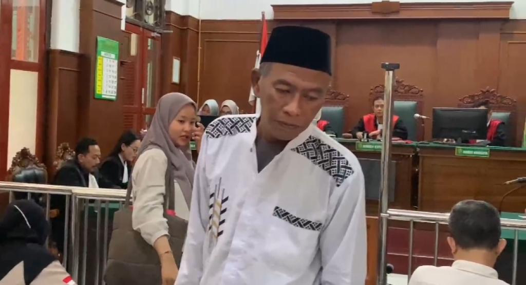 Direktur PT Kurnia Sukses Semesta Akui Ubah Dokumen Muatan dalam Sidang Dugaan Penyelundupan Bawang Bombay