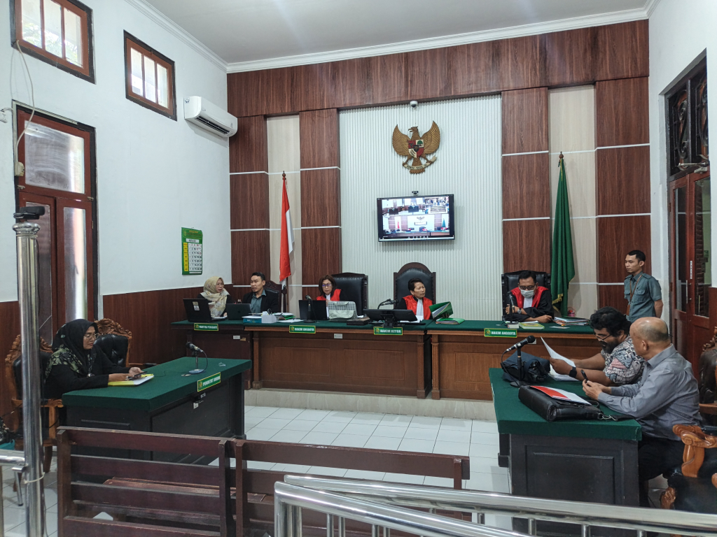 Wakil Ketua DPRD Jatim Sri Wahyuni dan Sukur Priyanto Digugat Perbuatan Melawan Hukum