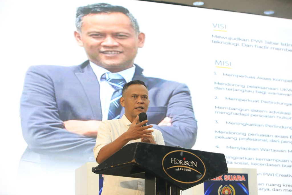 PWI JABAR Murka!   Oknum Ngaku Wartawan Ngamuk di SDN 2 Sukaraja