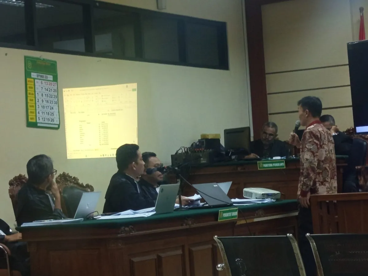 Di Persidangan, Thariq Megah Ungkap Rochim Pernah Minta Lima Paket PL atas Arahan Maidi
