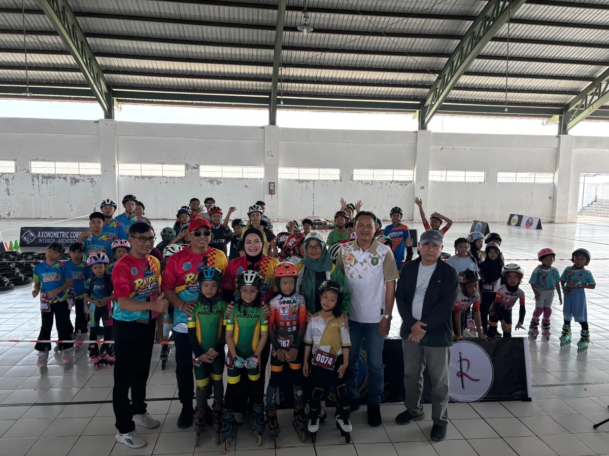 Sepatu Roda Makin Bergeliat, 200 Atlet Jatim Adu Skill di Pasar Besar Madiun