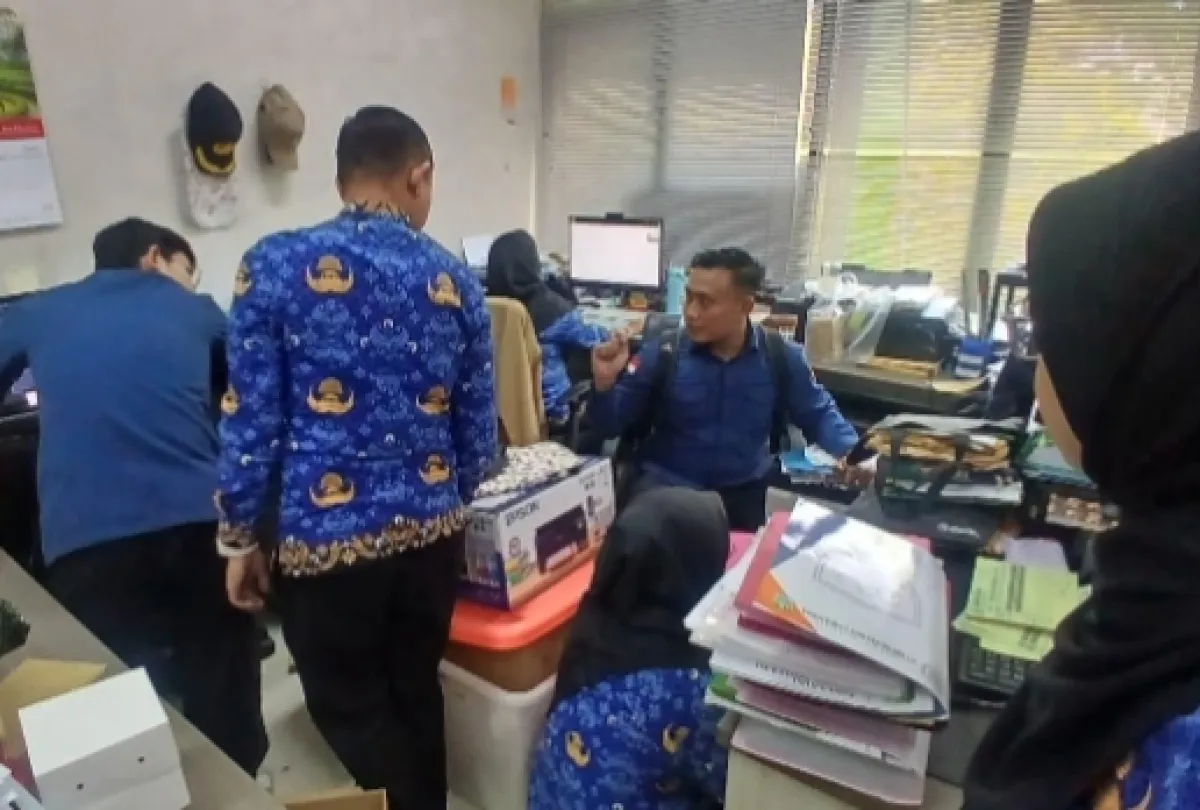 Geger, Skandal BUMD Migas Diduga Korupsi Besar? Kejagung Sisir Pemkot Bekasi, Bapenda, DLH dan Setda 