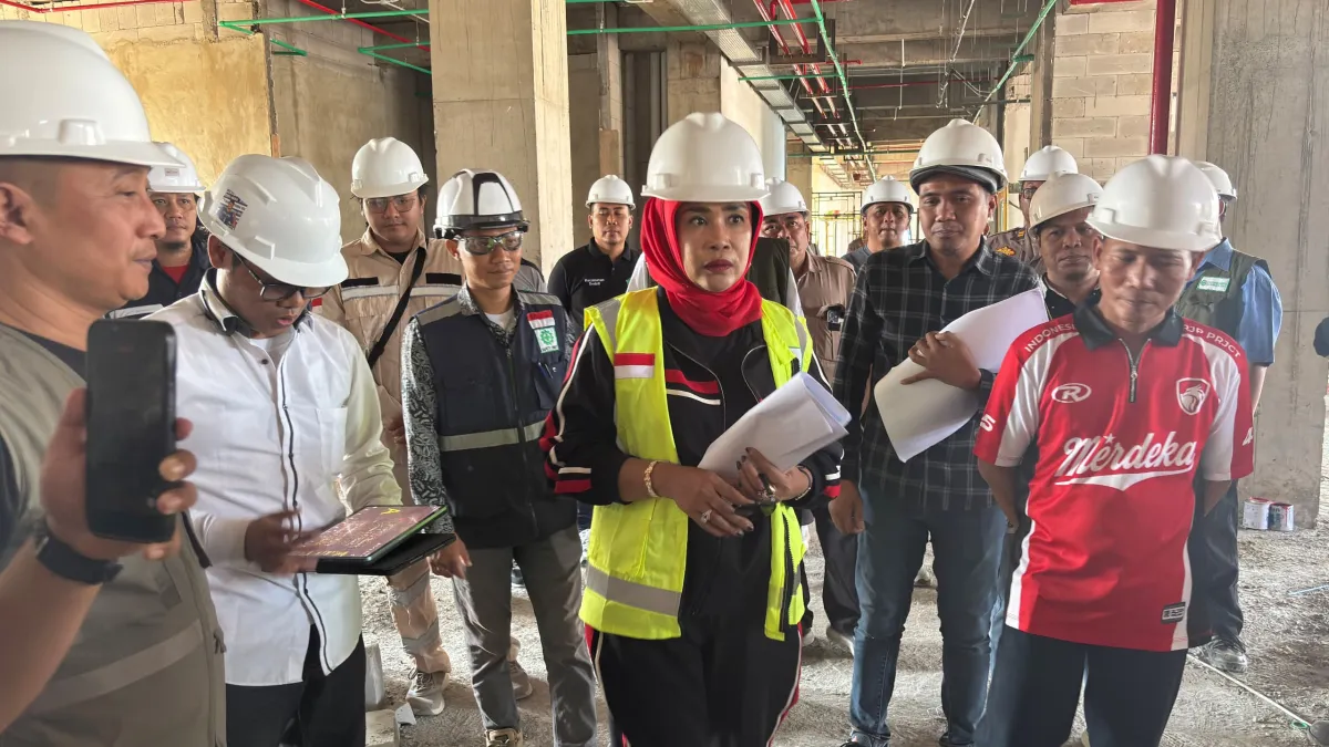 Sidak RSUD Sedati, Wabup Mimik Idayana Pastikan Progres Pembangunan Lampaui Target  