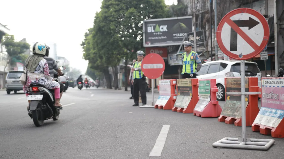 Usai Aspirasi Pedagang dan GMNI, Arus Jalan Samanhudi Jember Diubah