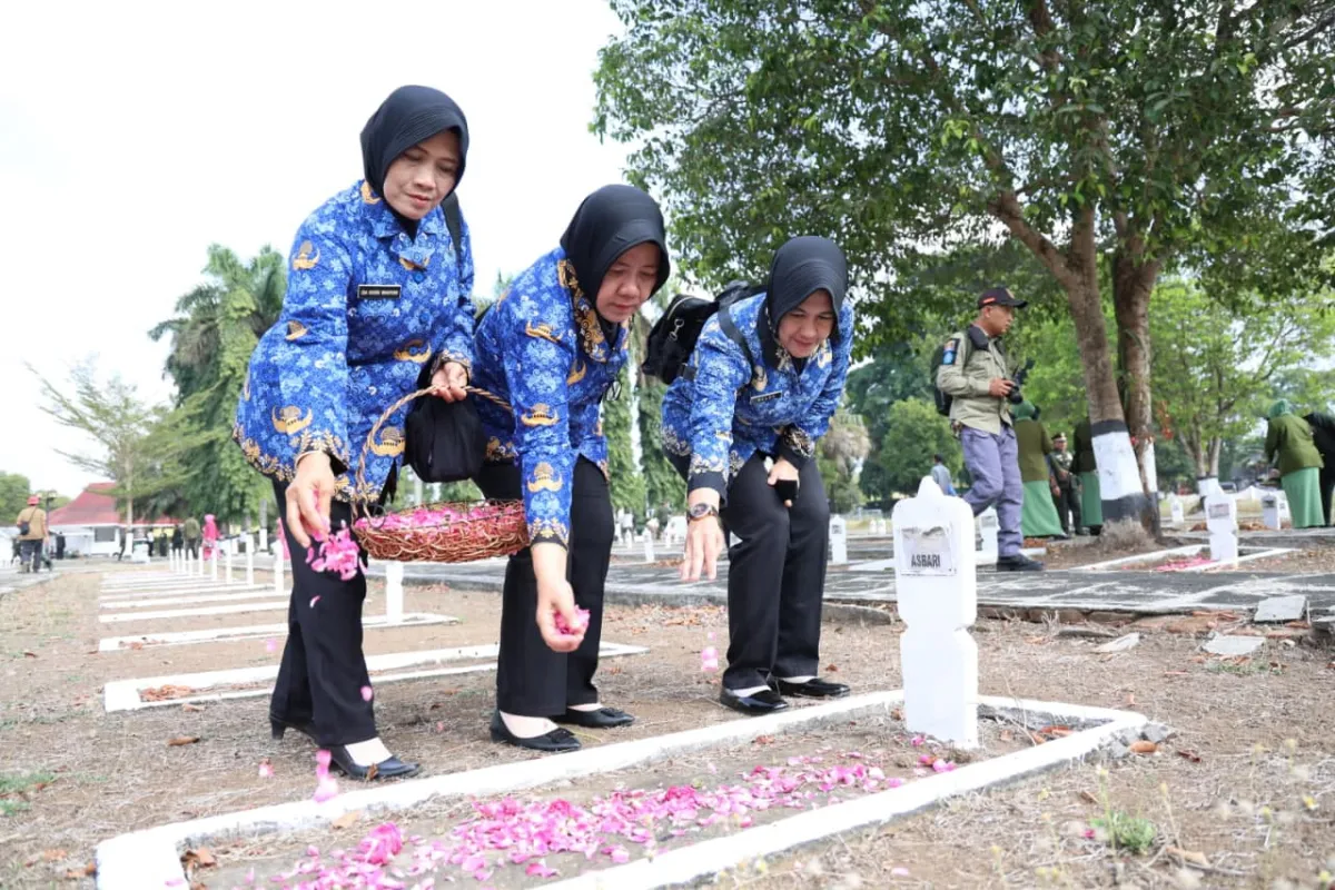 Ziarah Nasional Awali HUT ke-81 TNI, Pemkab Jember Dorong Sinergi TNI-Polri dan Masyarakat