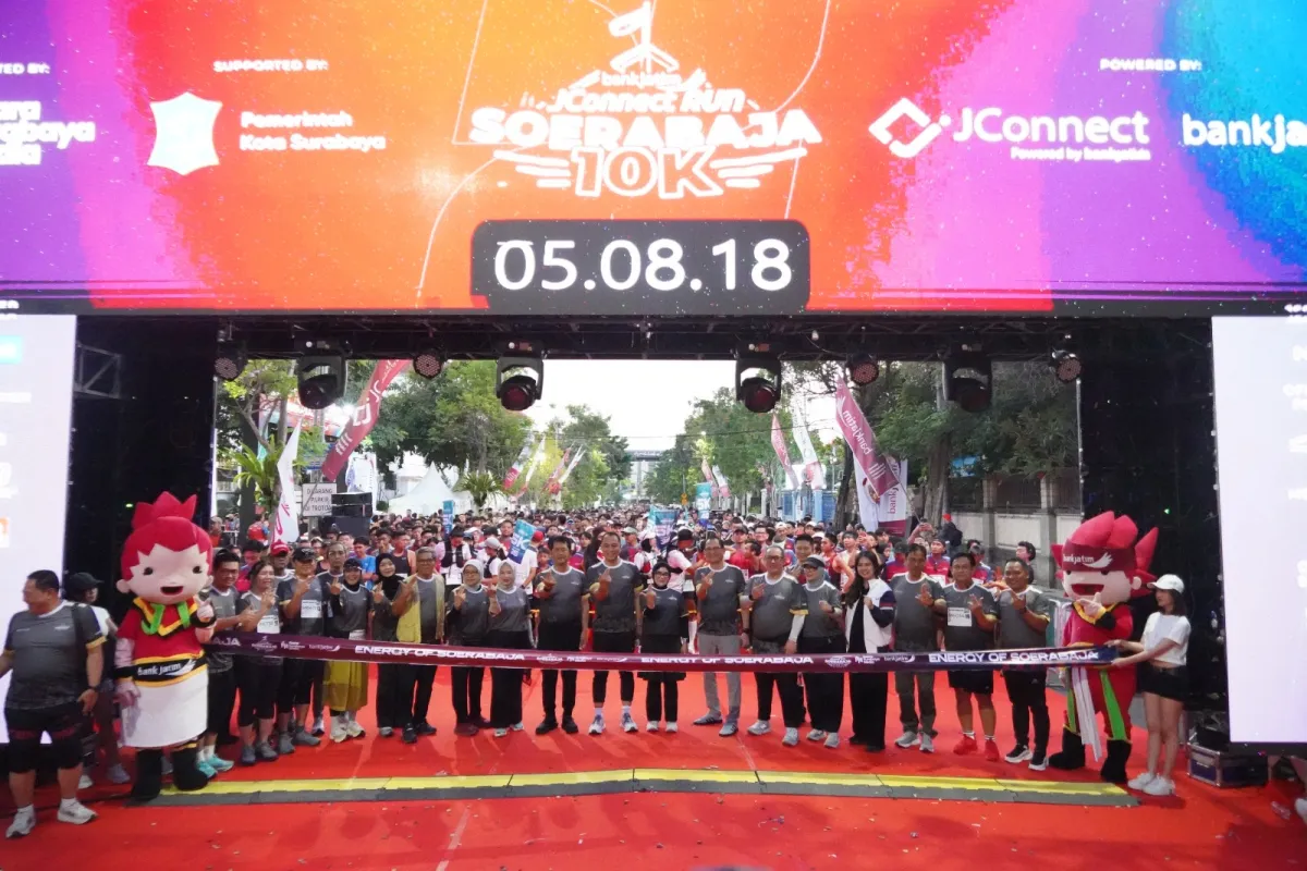 3.750 Pelari Ramaikan Bank Jatim JConnect Run Soerabaja 10K