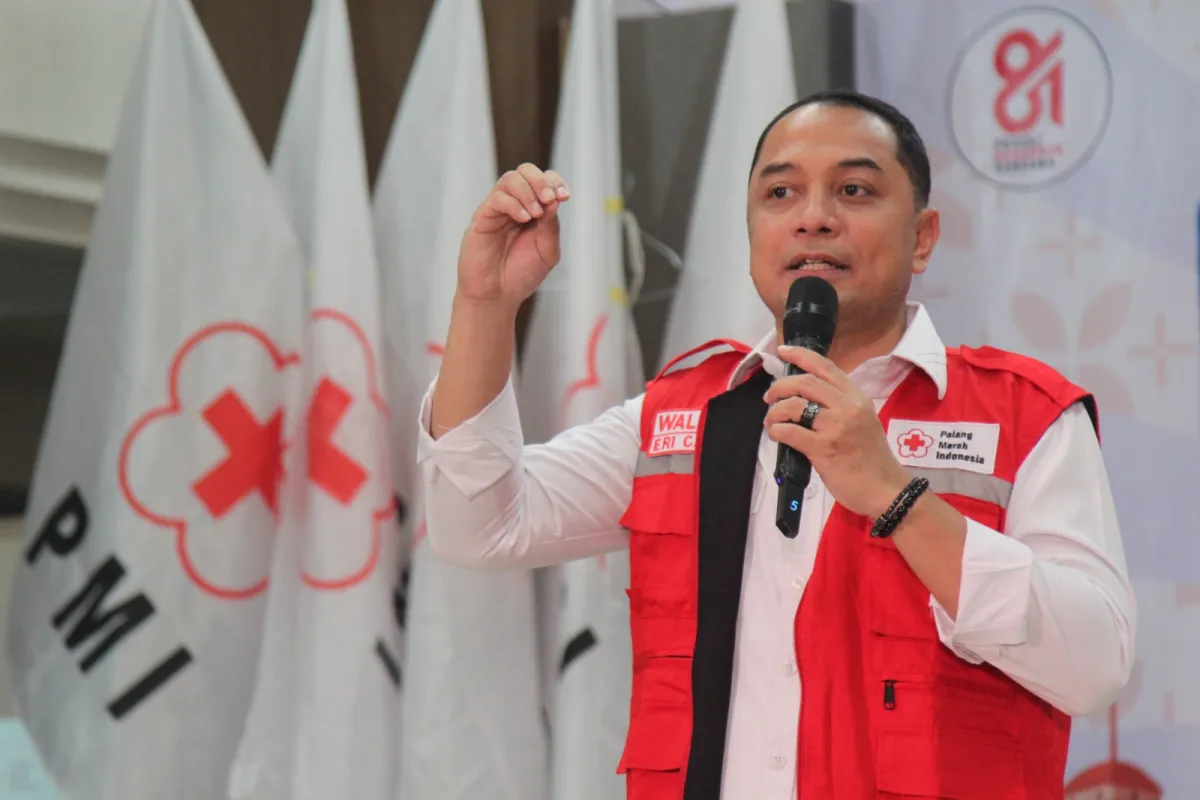 Eri Cahyadi Motivasi Ribuan Kader PMR Surabaya, Tekankan Nilai Kemanusiaan dan Gotong Royong