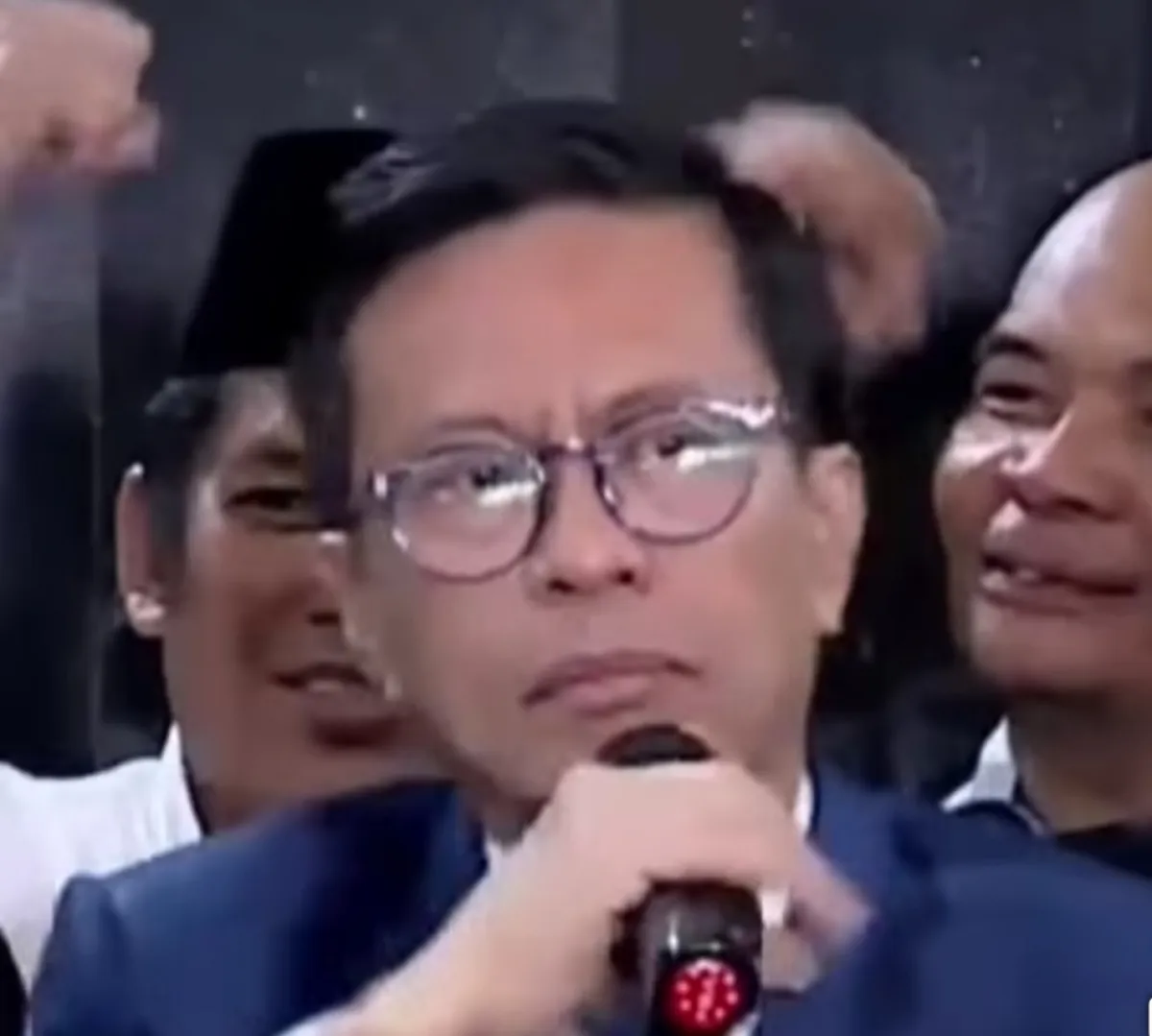 MK Tolak Diskualifikasi Gibran, Andi Azwan: Allahu Akbar, Merdeka!