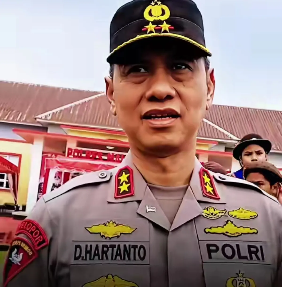 Ada Apa? Baru Sehari Menjabat Komjen Dadang Kumpulkan Wartawan di Gedung Promoter 