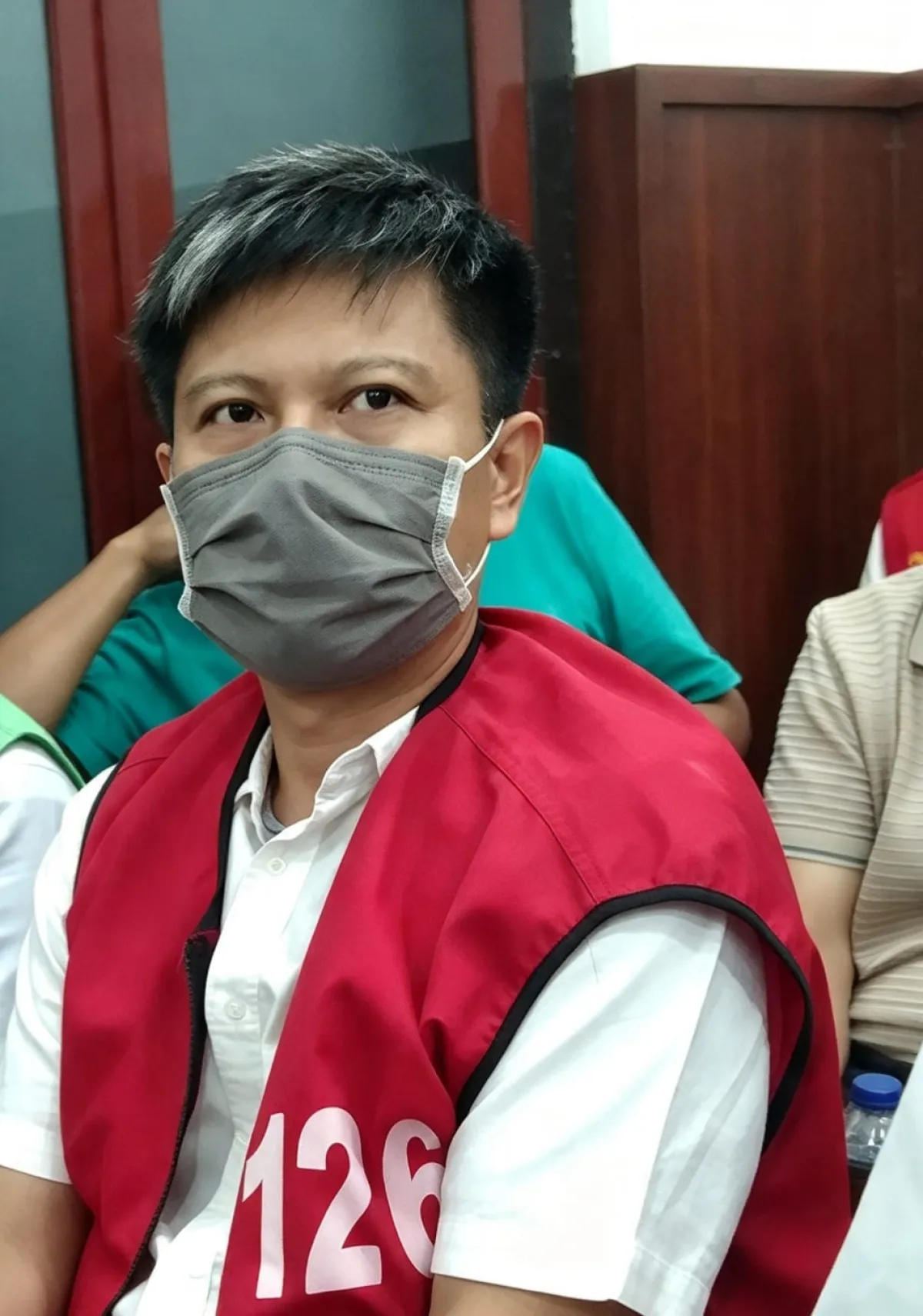 Vonis 2 Tahun, Orang Tua Korban Protes: “Masa Depan Anak Hancur”